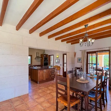 Ferienhaus Finca Poas Llombarts